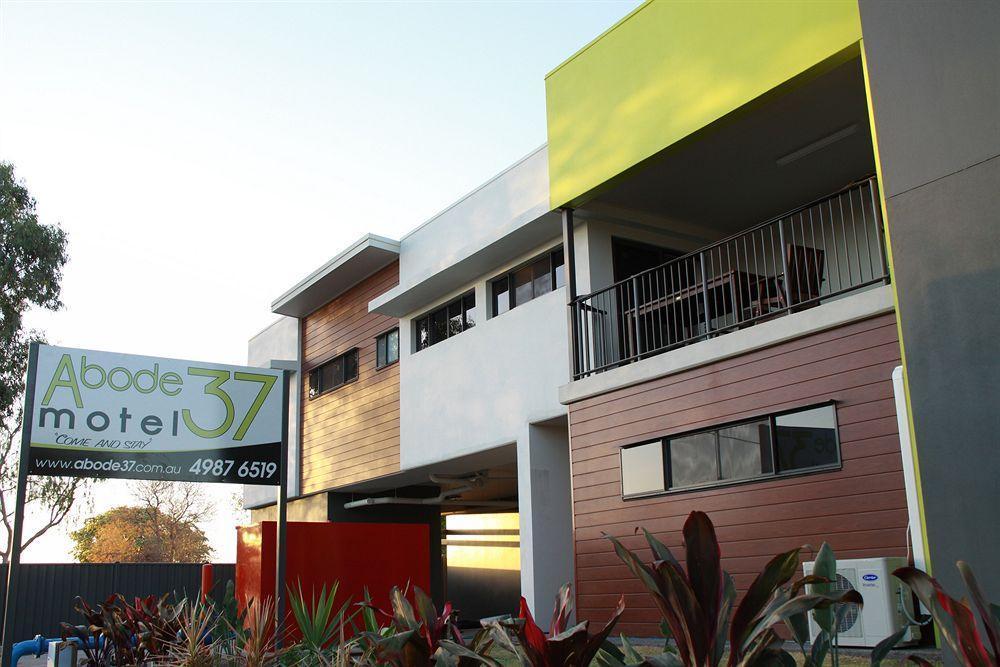 Abode37 Motel Emerald Bagian luar foto